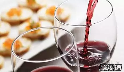 细说葡萄酒中的花香味