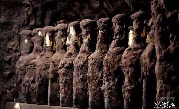 酒塞长毛酒就是坏了？你真正要警惕的是这些！